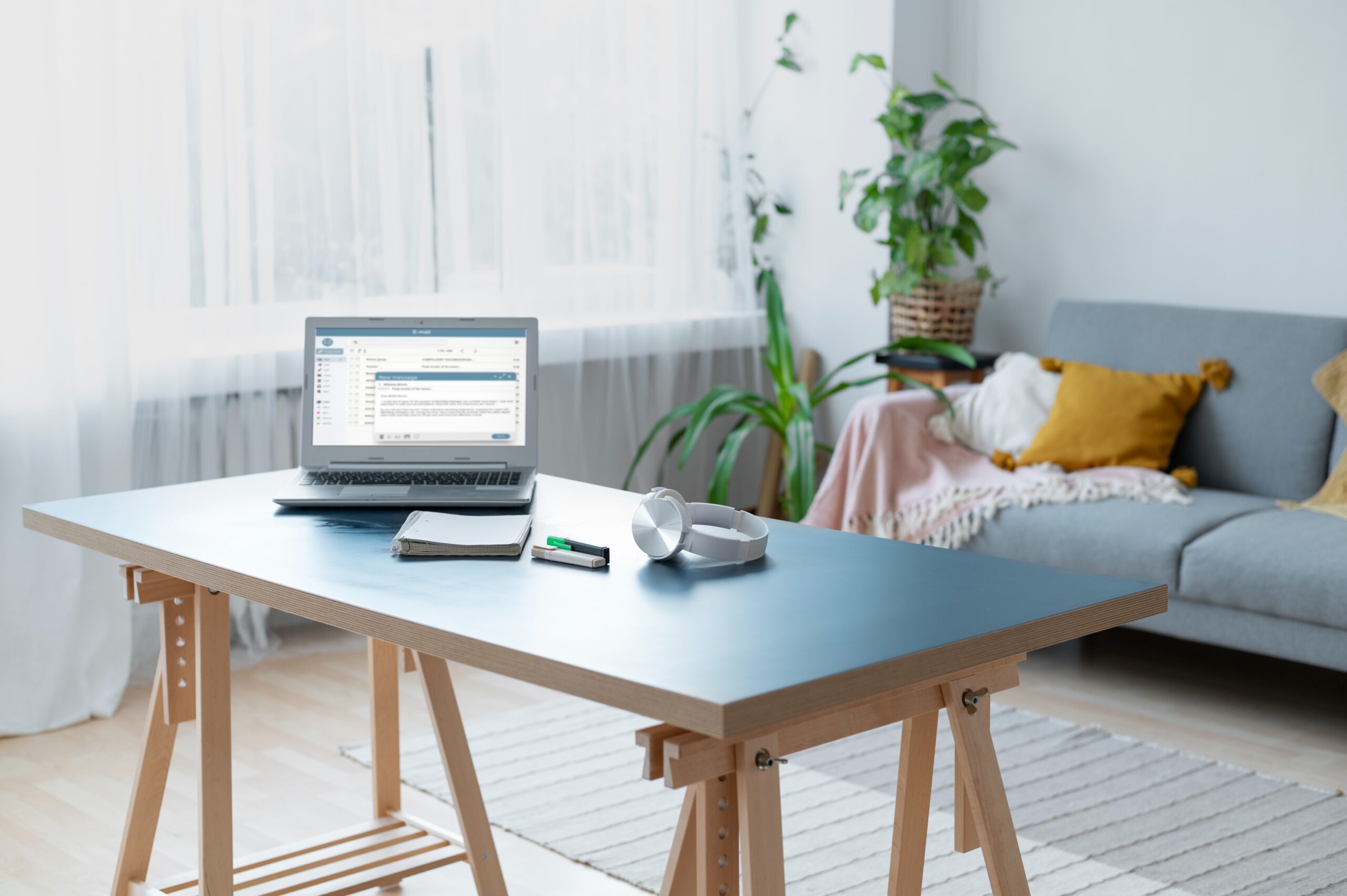 Workspace Comfort & Utilities